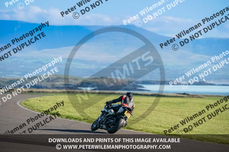 anglesey no limits trackday;anglesey photographs;anglesey trackday photographs;enduro digital images;event digital images;eventdigitalimages;no limits trackdays;peter wileman photography;racing digital images;trac mon;trackday digital images;trackday photos;ty croes